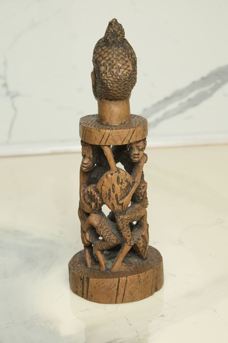 Other angle of this piece