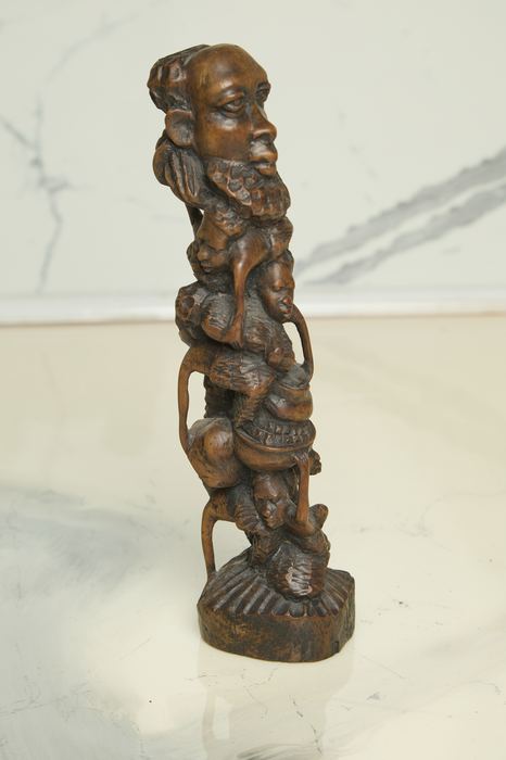 Other angle of this piece